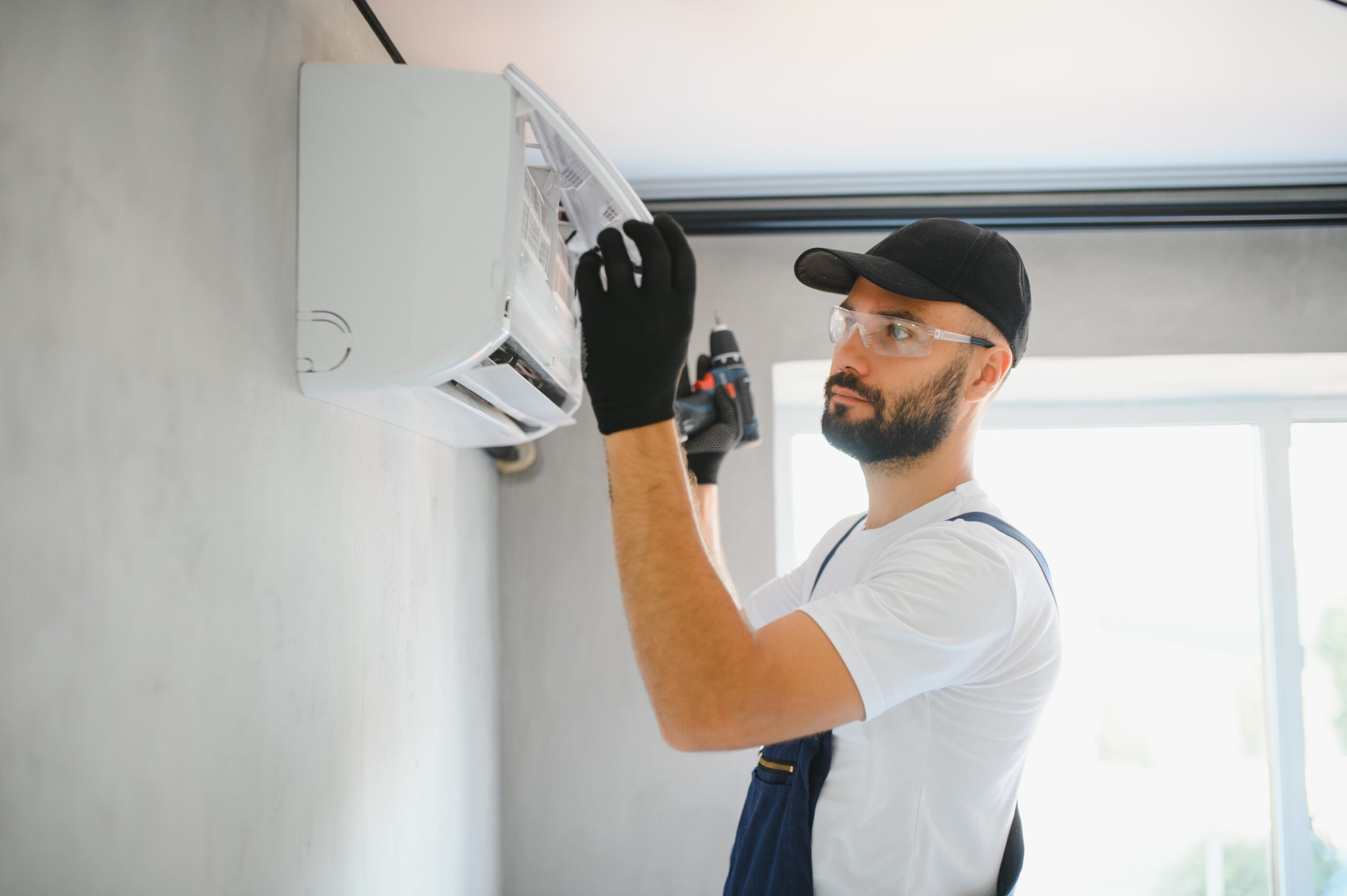 Air Conditioning Service in Dubai | Ace Maintenance